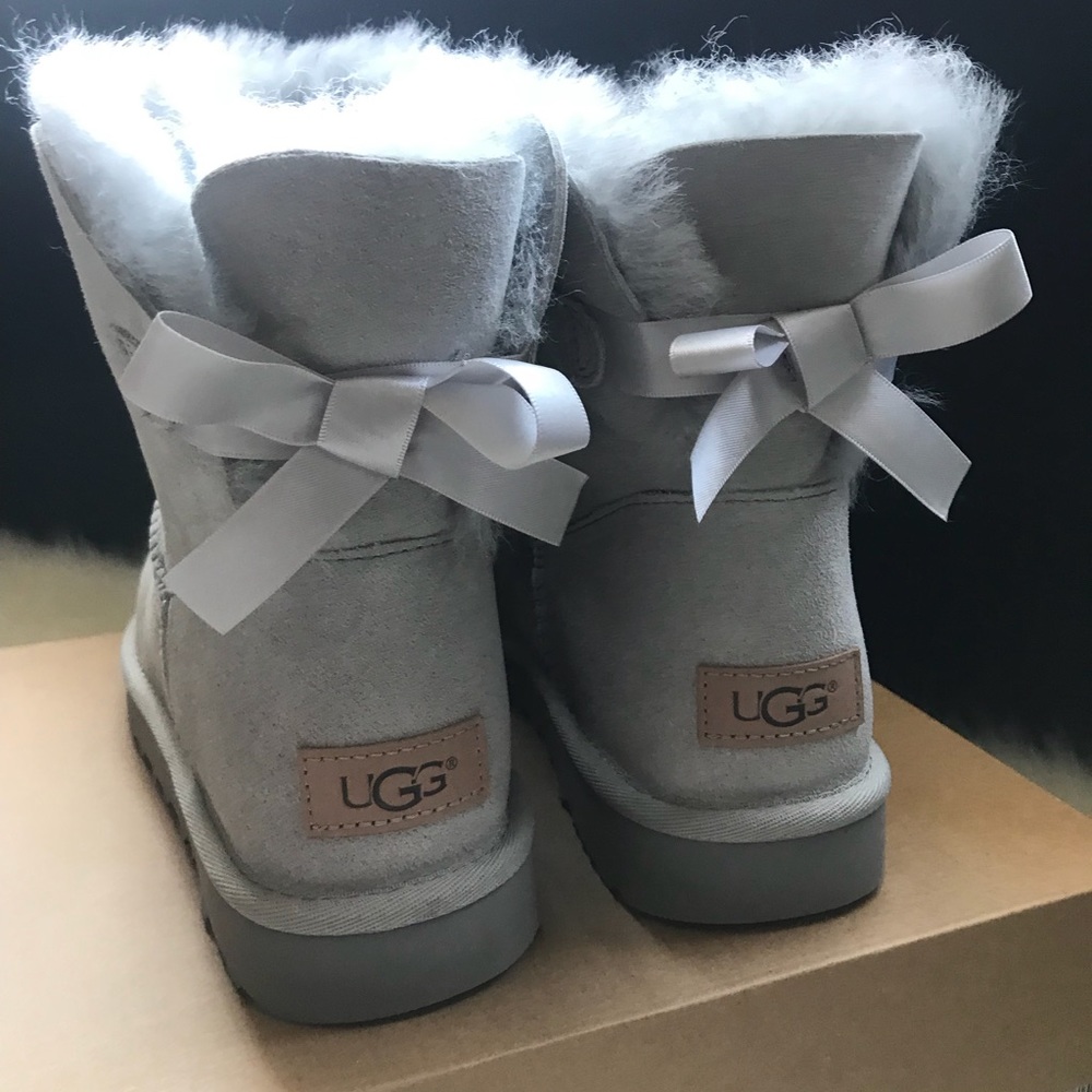 Ugg Mini Bailey Bow II - Seal/Light Grey